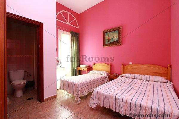Hostal Rico Madryt Zewnętrze zdjęcie
