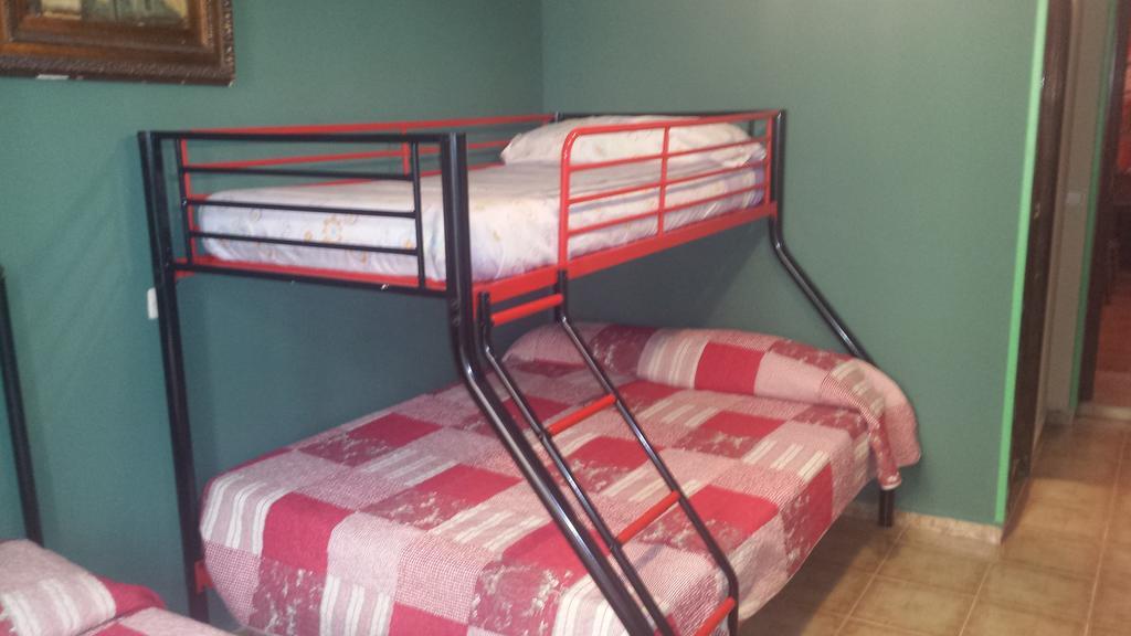 Hostal Rico Madryt Zewnętrze zdjęcie